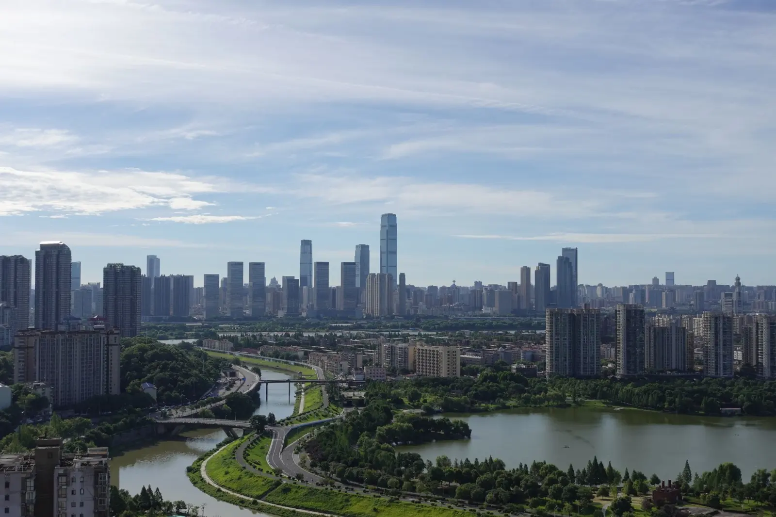 2024年上海日用百货市场价格走势与沉山贸易供货策略